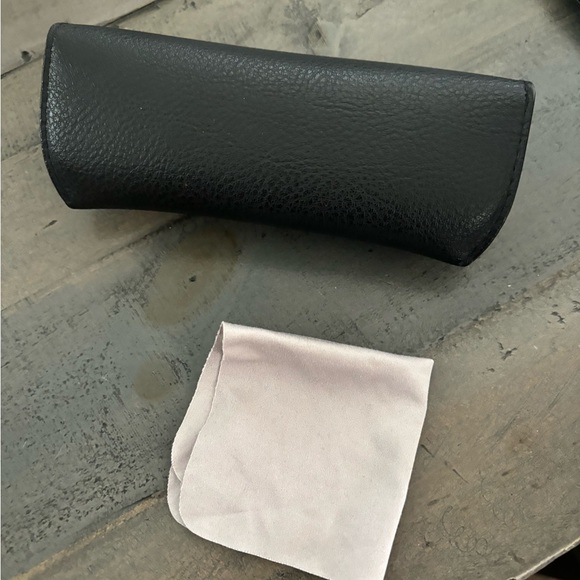 Ray Ban case - Picture 3 of 4